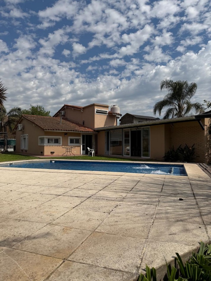VIVIENDA UBICADA EN PLENO CENTRO DE PONTEVEDRA QUE OFRECE COMODIDAD Y CONFORT.