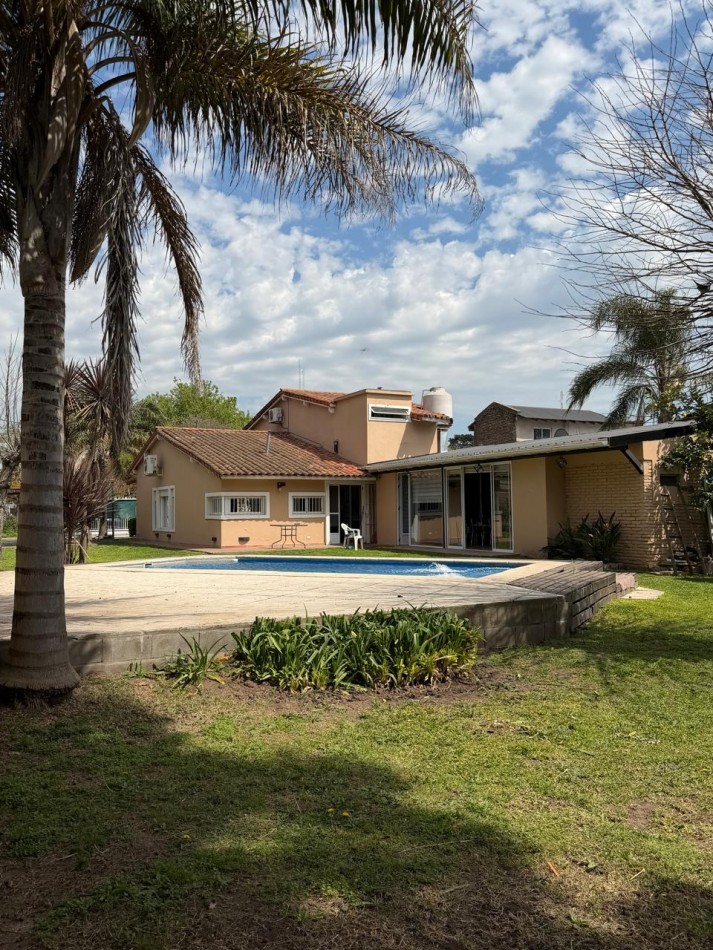 VIVIENDA UBICADA EN PLENO CENTRO DE PONTEVEDRA QUE OFRECE COMODIDAD Y CONFORT.