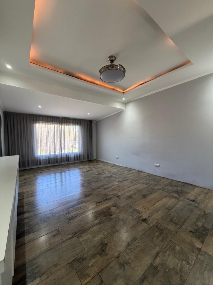 VIVIENDA UBICADA EN PLENO CENTRO DE PONTEVEDRA QUE OFRECE COMODIDAD Y CONFORT.