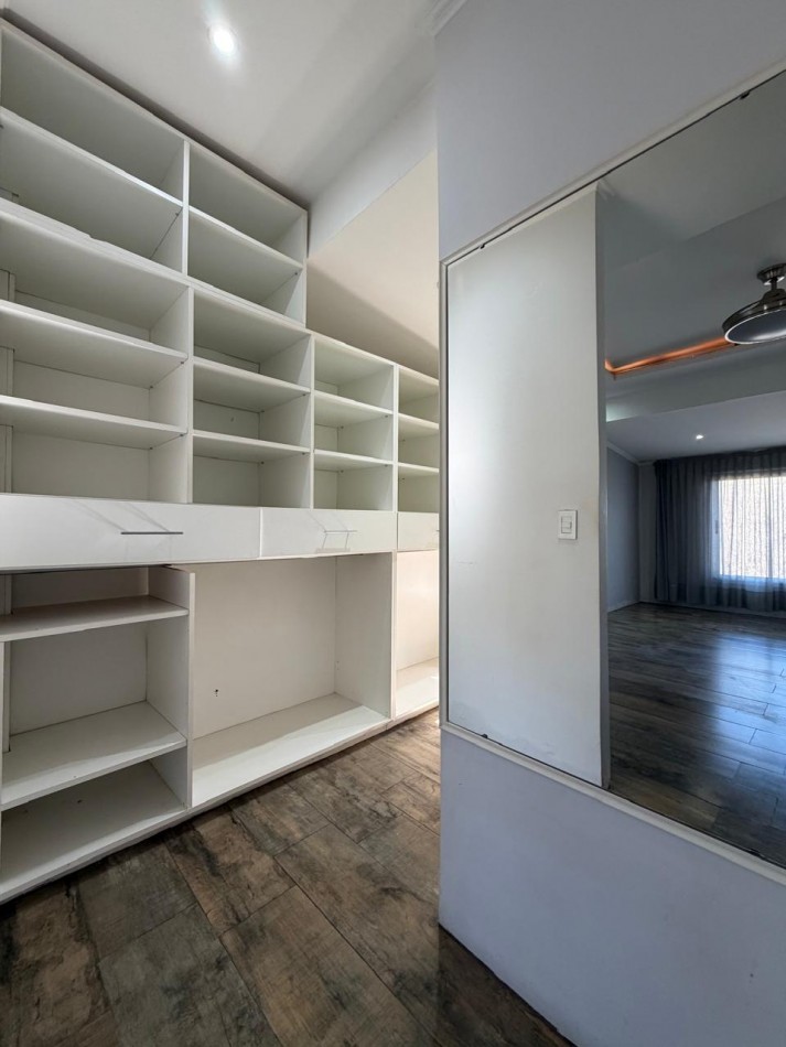 VIVIENDA UBICADA EN PLENO CENTRO DE PONTEVEDRA QUE OFRECE COMODIDAD Y CONFORT.