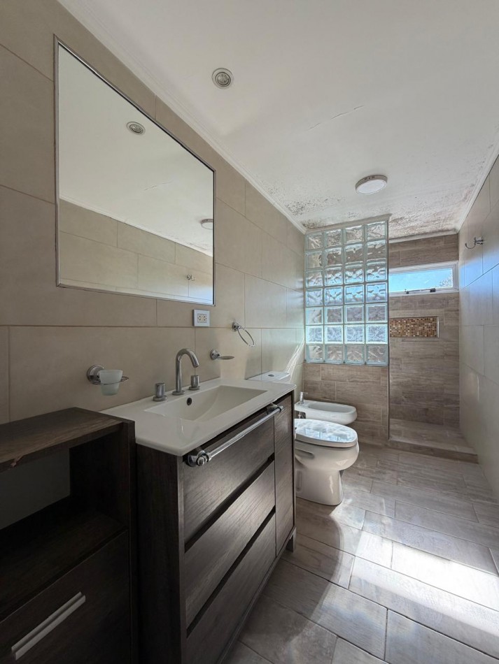 VIVIENDA UBICADA EN PLENO CENTRO DE PONTEVEDRA QUE OFRECE COMODIDAD Y CONFORT.