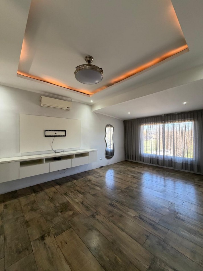 VIVIENDA UBICADA EN PLENO CENTRO DE PONTEVEDRA QUE OFRECE COMODIDAD Y CONFORT.