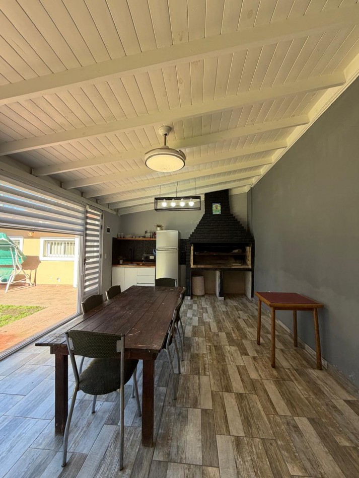 VIVIENDA UBICADA EN PLENO CENTRO DE PONTEVEDRA QUE OFRECE COMODIDAD Y CONFORT.