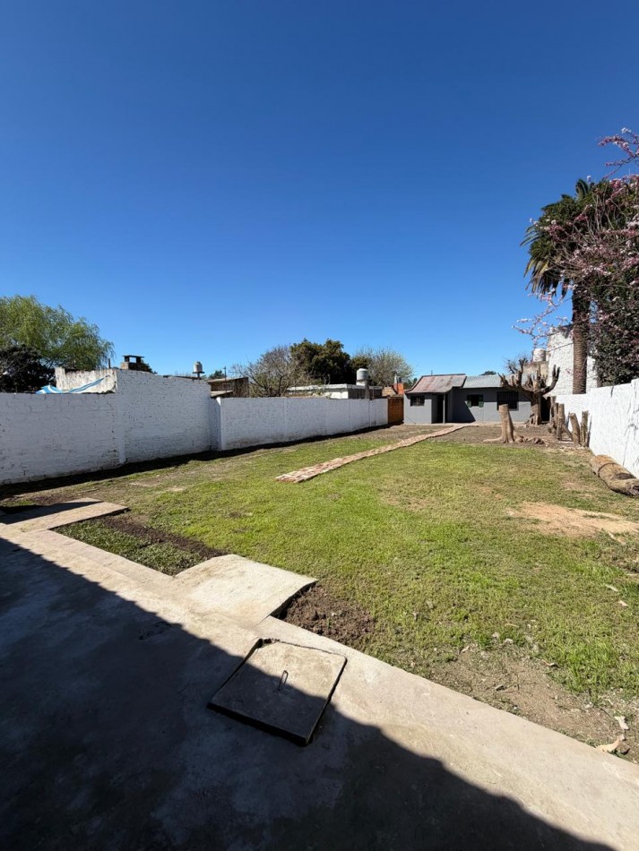 EXCLUSIVA VIVIENDA DE ESTETICA MODERNA EN EL CENTRO DE PONTEVEDRA.