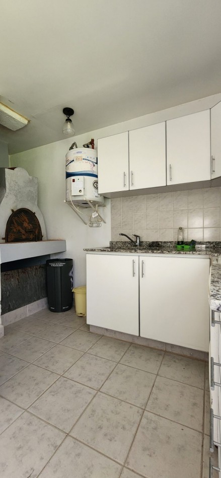 EXCLUSIVA QUINTA DE 2.576 M² CON SALIDA A DOS CALLES