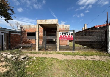 ¡OPORTUNIDAD UNICA! LOTE CON MEJORAS A METROS DE LA AVENIDA PRINCIPAL DE PONTEVEDRA